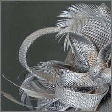 Load image into Gallery viewer, Ingrid Mini Disc Fascinator - Metallic Silver
