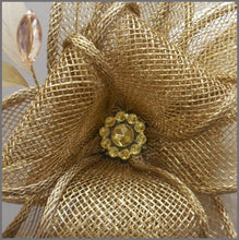Load image into Gallery viewer, Elegant Gold Fascinator Headpiece for Weddings