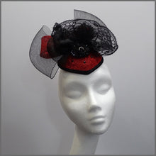 Load image into Gallery viewer, Halloween Red & Black Queen Vampire Headdress