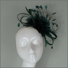 Load image into Gallery viewer, Harmony Fascinator - Emerald Green