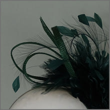 Load image into Gallery viewer, Harmony Fascinator - Emerald Green