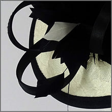 Load image into Gallery viewer, Enid Disc Fascinator - Ivory &amp; Black
