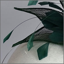 Load image into Gallery viewer, Breanna Fascinator - Emerald Green