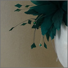 Load image into Gallery viewer, Denise Fascinator - Emerald Green