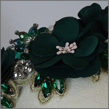 Load image into Gallery viewer, Mila Headband Fascinator - Emerald Green