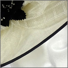 Load image into Gallery viewer, Jazlyn Disc Fascinator - Ivory &amp; Black