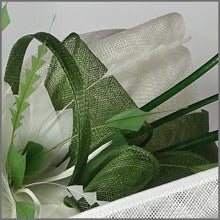 Load image into Gallery viewer, Eden Hat - White &amp; Eden Green