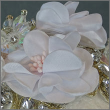 Load image into Gallery viewer, Mila Headband Fascinator - White