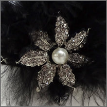 Load image into Gallery viewer, 1920s Black Gatsby Flapper Diamanté Headband