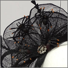 Load image into Gallery viewer, Black Halloween Party Headband with Spiders